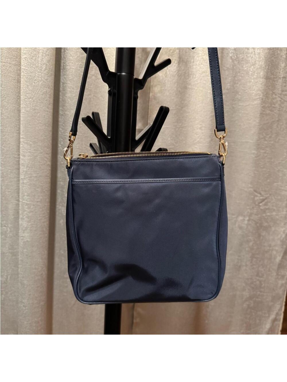 MICHAEL Michael Kors Jet Set Charm North South Crossbody - Picture 7 of 7
